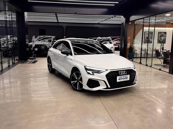 AUDI A3 2.0 40 TFSI MHEV SPORTBACK PERFORMANCE BLACK S-TRONIC AUDI A3 2.0 40 TFSI MHEV SPORTBACK PERFORMANCE BLACK S-TRONIC